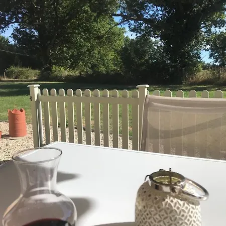 Holiday home La Petite Grange Oradour-Fanais