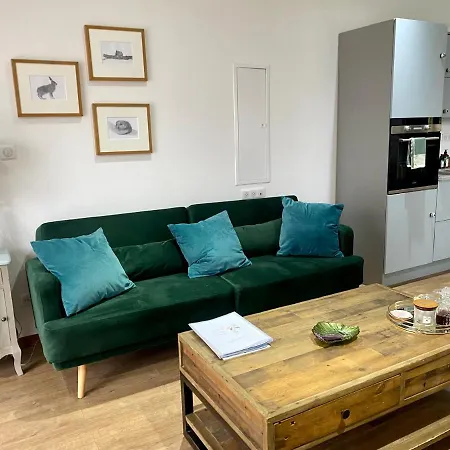 Holiday home La Petite Grange Oradour-Fanais