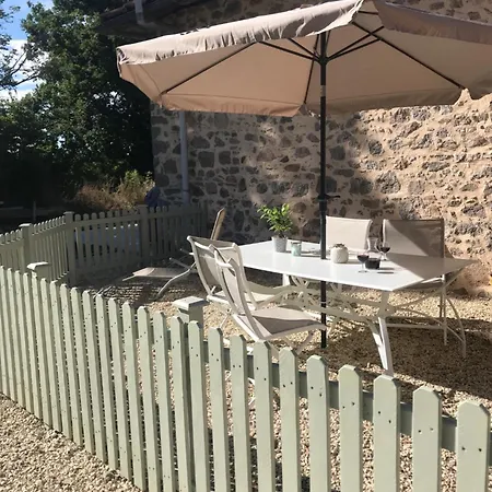 Holiday home La Petite Grange Oradour-Fanais