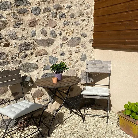 Holiday home La Petite Grange Oradour-Fanais